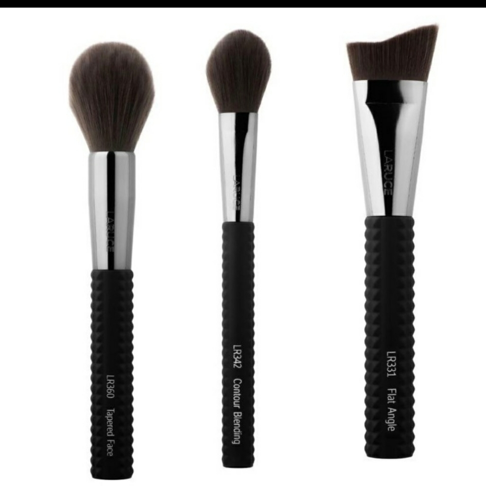 Laruce 3 pc Brush set - Contour, Kabuki, Flat Ang.